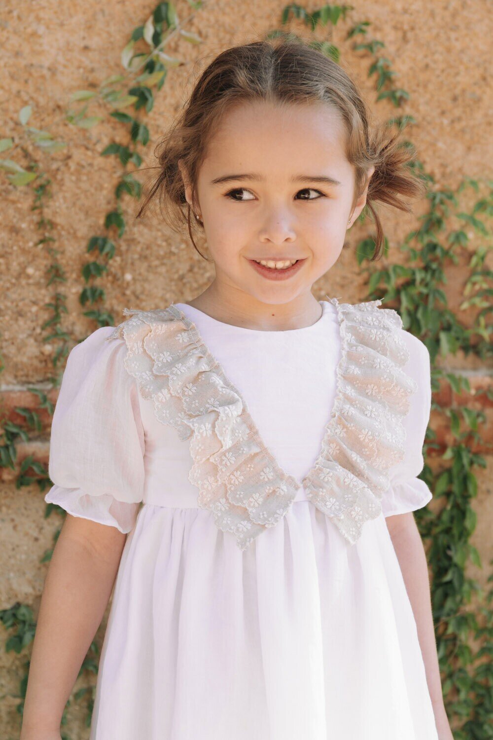 Vestido Espalda  beige ceremonia